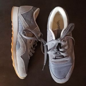 Women's Reebok Classics